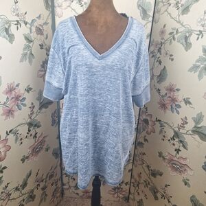 Jane and Delancey blue burnout v-neck tunic top. Sz 2X